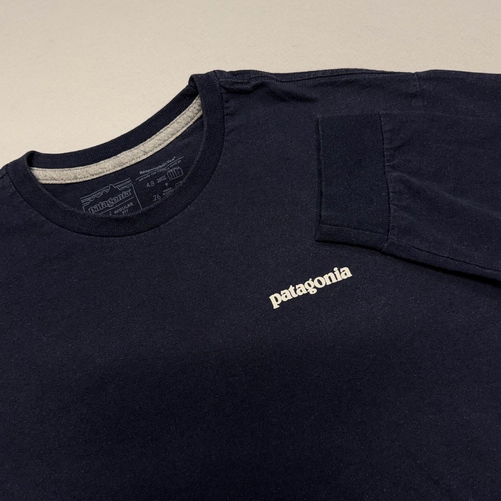 Patagonia Responsibili-Tee Large Long Sleeve Navy Blue Trout Graphic Mens Shirt